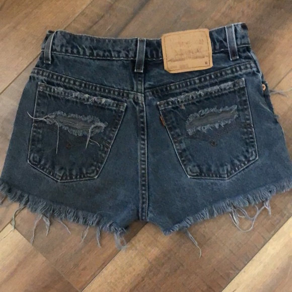 Dark grey Levi shorts - Picture 2 of 3